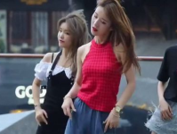 甩头小姐姐韩国,潮流文化中的独特魅力