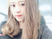 保丽龙小姐姐,揭秘网红背后的生活与梦想